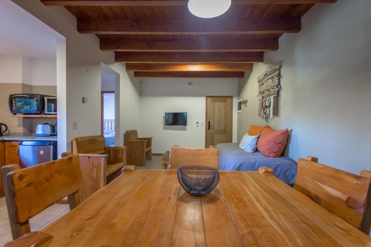 ビージャ・ラ・アンゴストゥーラ Balcones Del Sayhuequeヴィラ エクステリア 写真